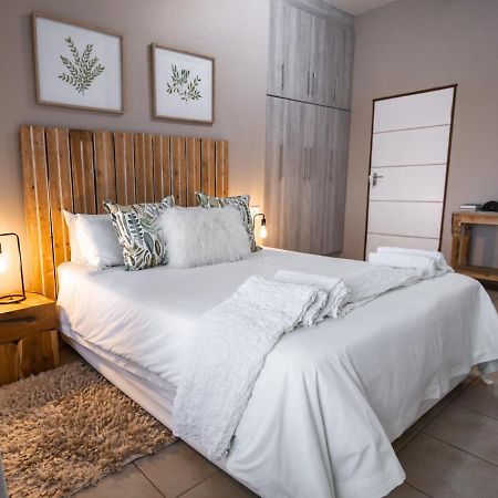 Appartement Little Eden Saint Lucia Estuary Extérieur photo